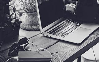 意甲媒体透露：雷特吉经纪人主动和米兰尤文接触，探讨转会的可能性